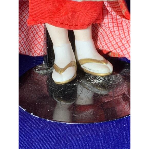 Vintage Porcelain Japanese Geisha Doll Authentic Cloth Dress - Picture 11 of 11